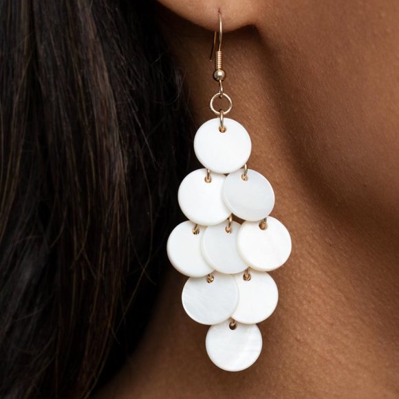 paparazzi Jewelry - Tropical Tryst - Gold Earrings